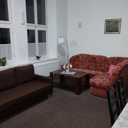 Apartmány Česká Škola Lipova  Exteriér fotografie